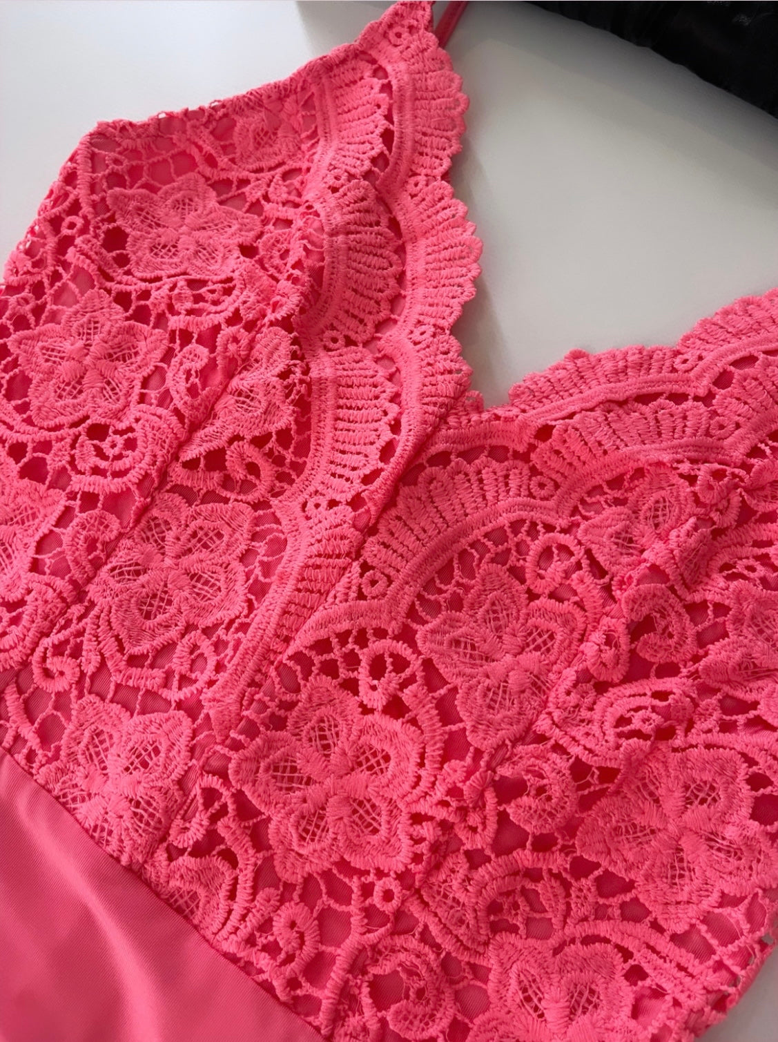 Body dentelle rose